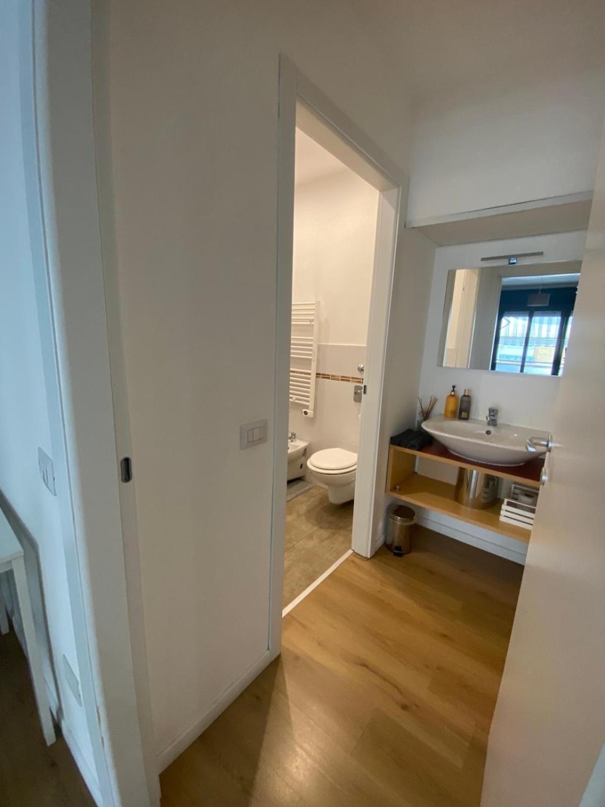Lux Fara Apartamento Milão Exterior foto